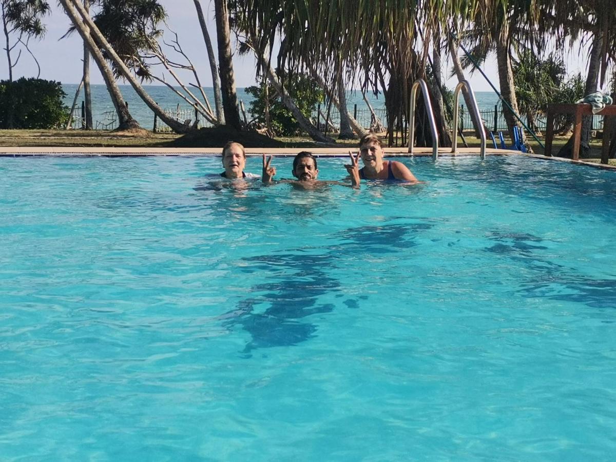 Helios Beach Resort タンガラ エクステリア 写真
