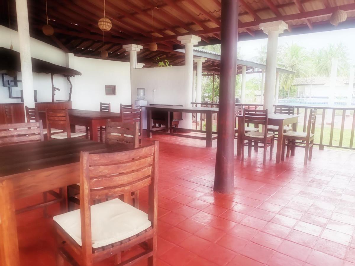 Helios Beach Resort タンガラ エクステリア 写真