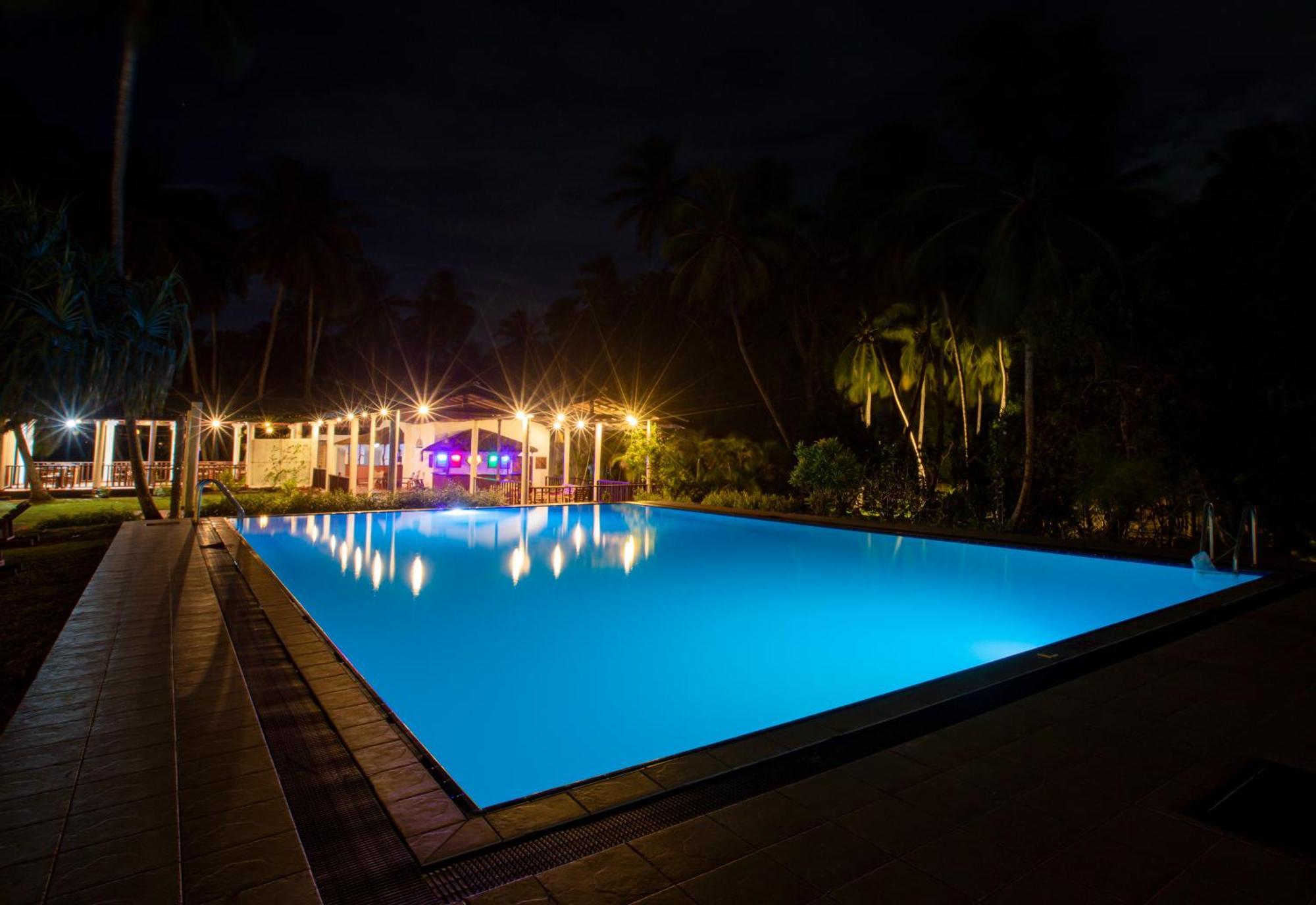Helios Beach Resort タンガラ エクステリア 写真