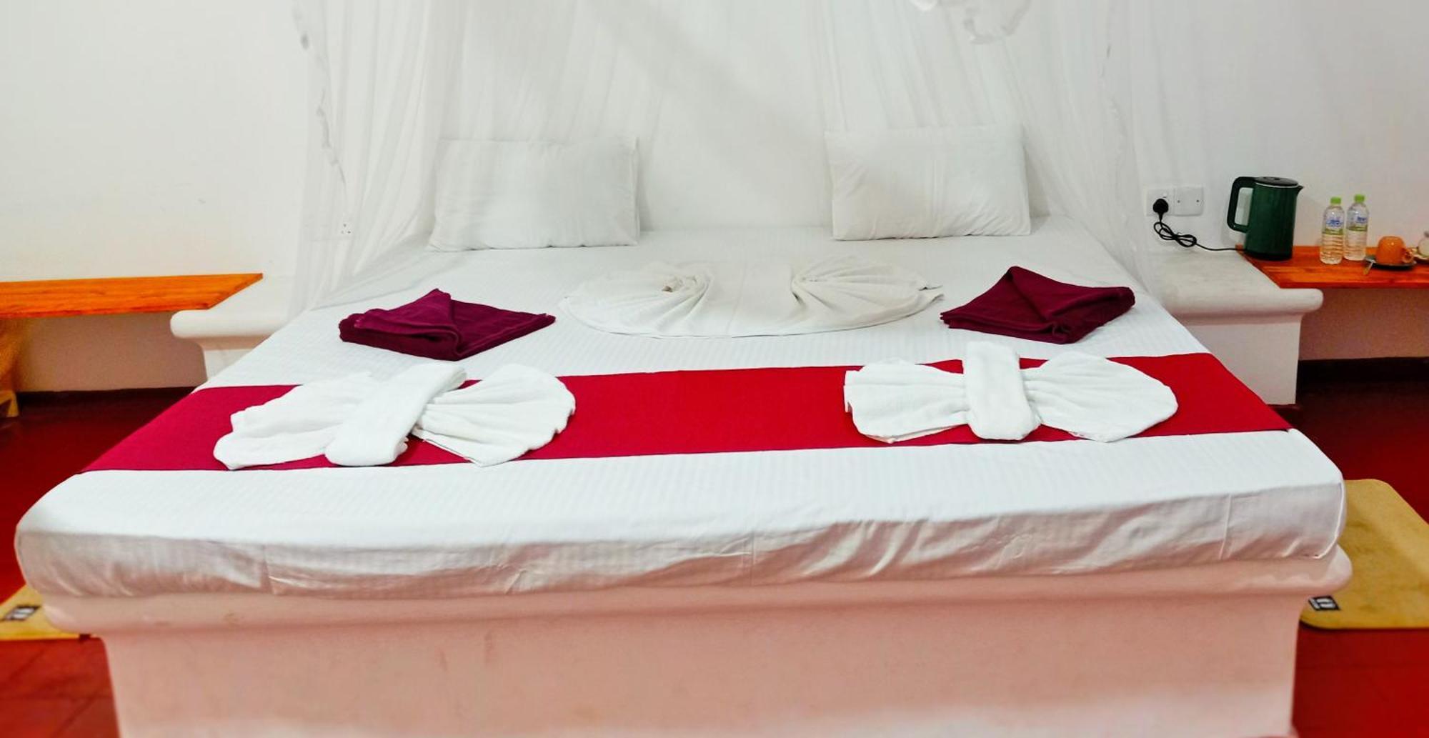 Helios Beach Resort タンガラ エクステリア 写真